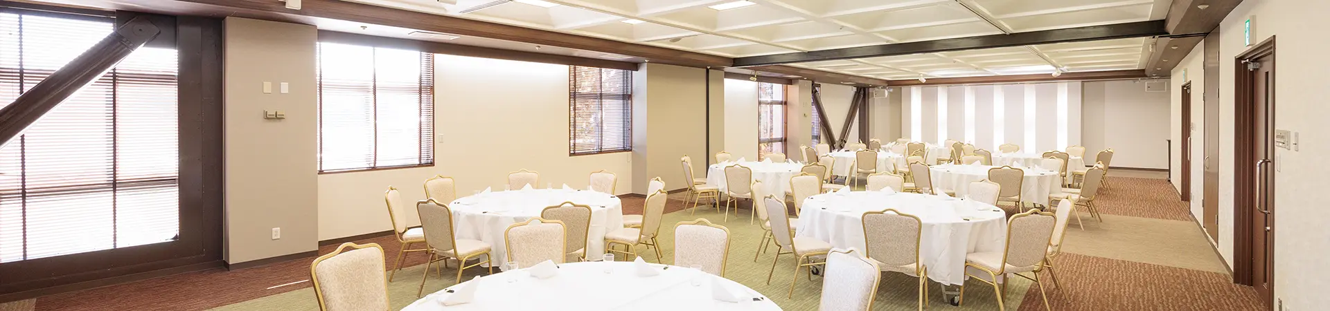 二階 大ホール