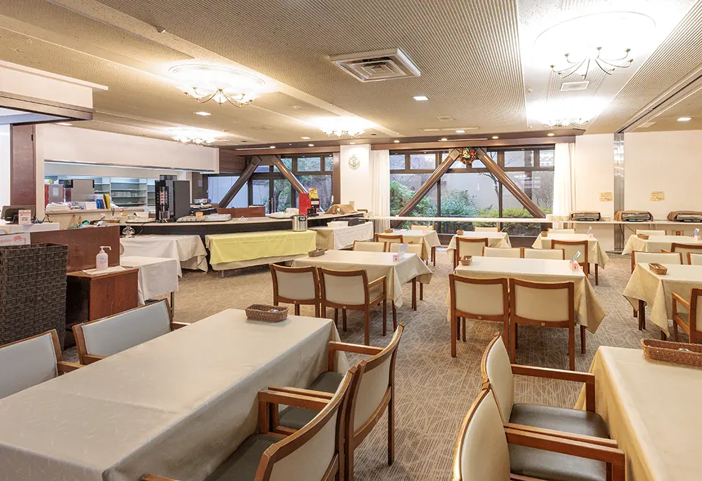 レストラン「カトレア」